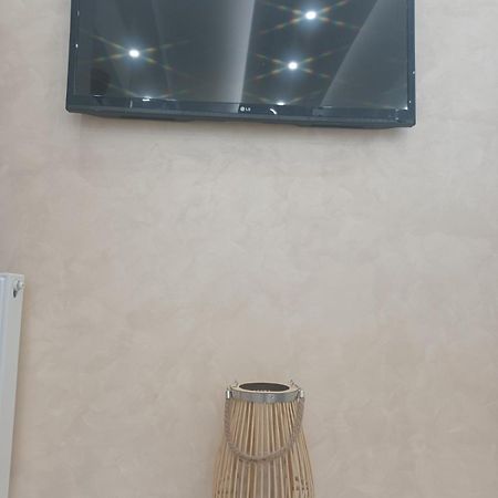Cozy Renovated Apartment Athen Zimmer foto